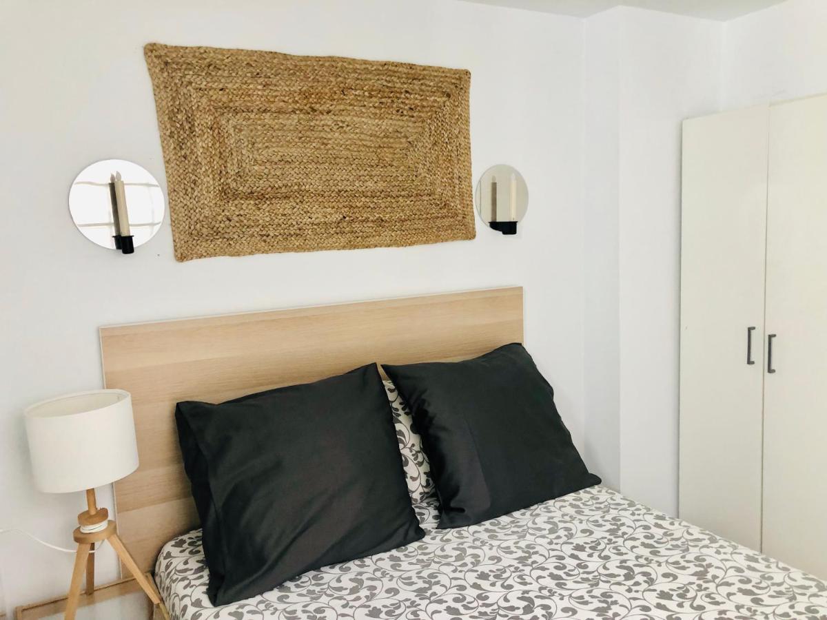 Atico Con Terraza Center City Málaga Eksteriør billede